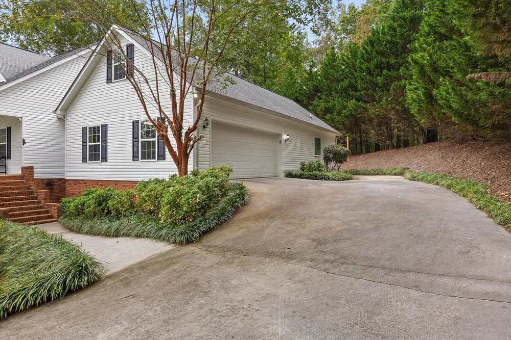 3023 Highland Circle, Rocky Face, GA 30740