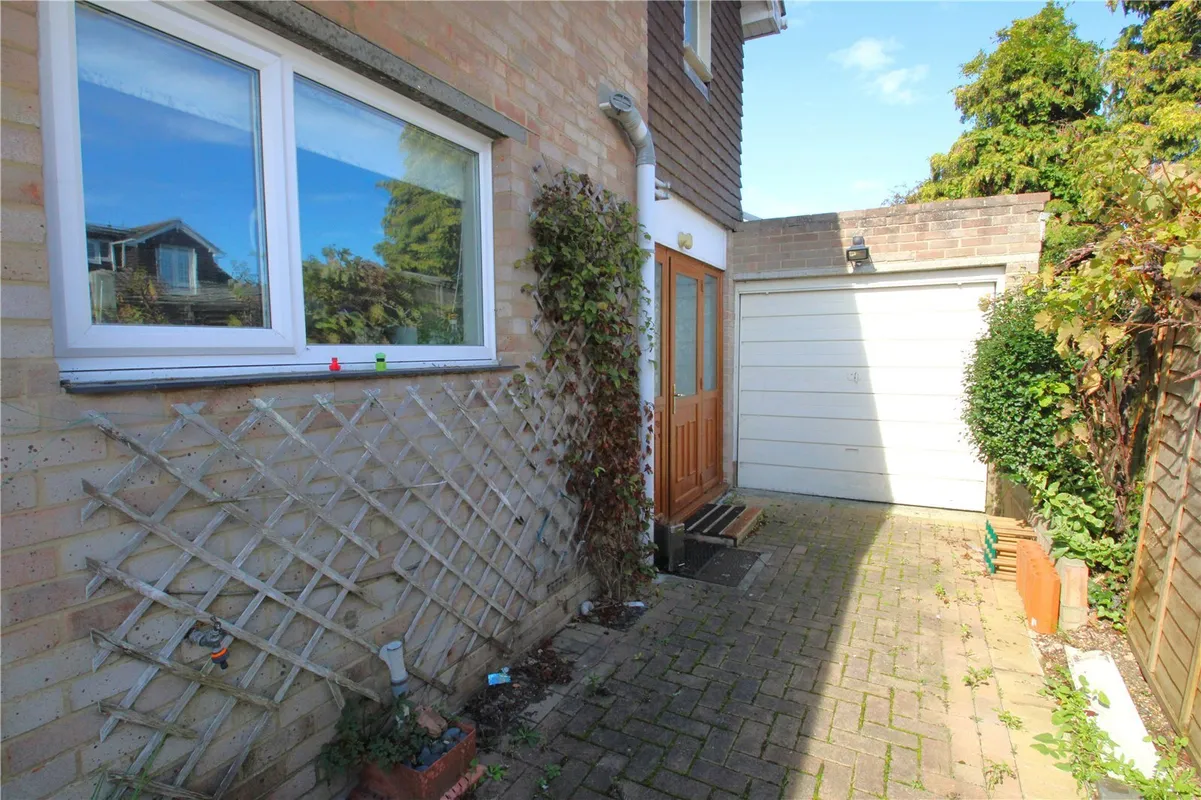 Tewkesbury Avenue, Fareham, Hampshire, PO15