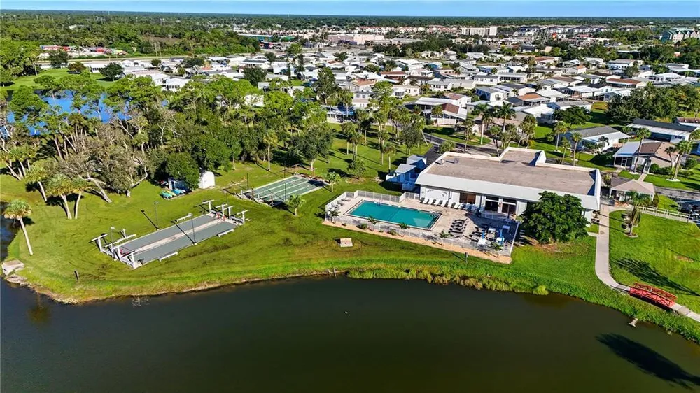 1000 Kings Hwy, Punta Gorda, FL 33980