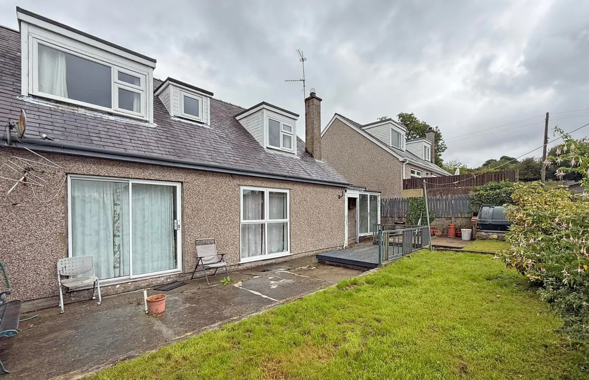 Tan Yr Allt, Rhostryfan, Caernarfon, Gwynedd, LL54