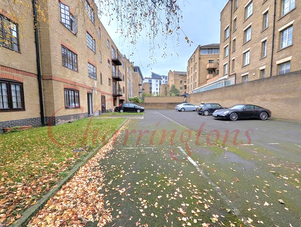 Two Bedroom Two Bathroom Apartment For Sale Tooley Street London Bridge Image 8