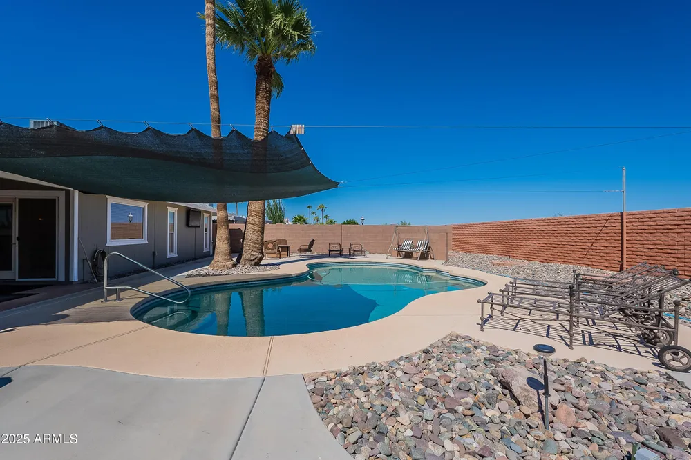 12311 W Rock Springs Dr, Sun City West, AZ 85375