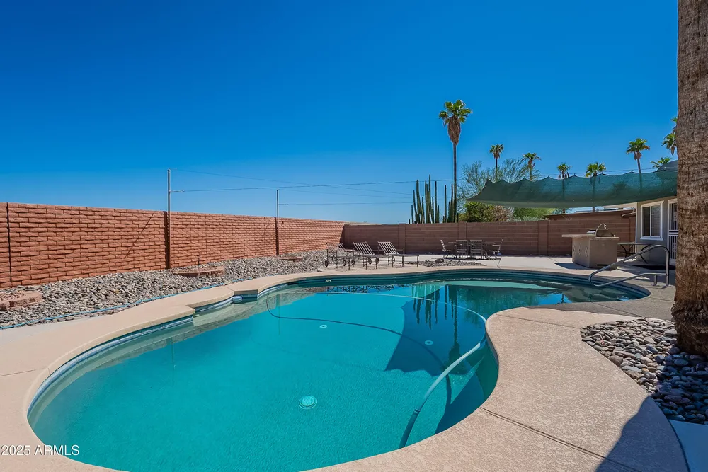 12311 W Rock Springs Dr, Sun City West, AZ 85375