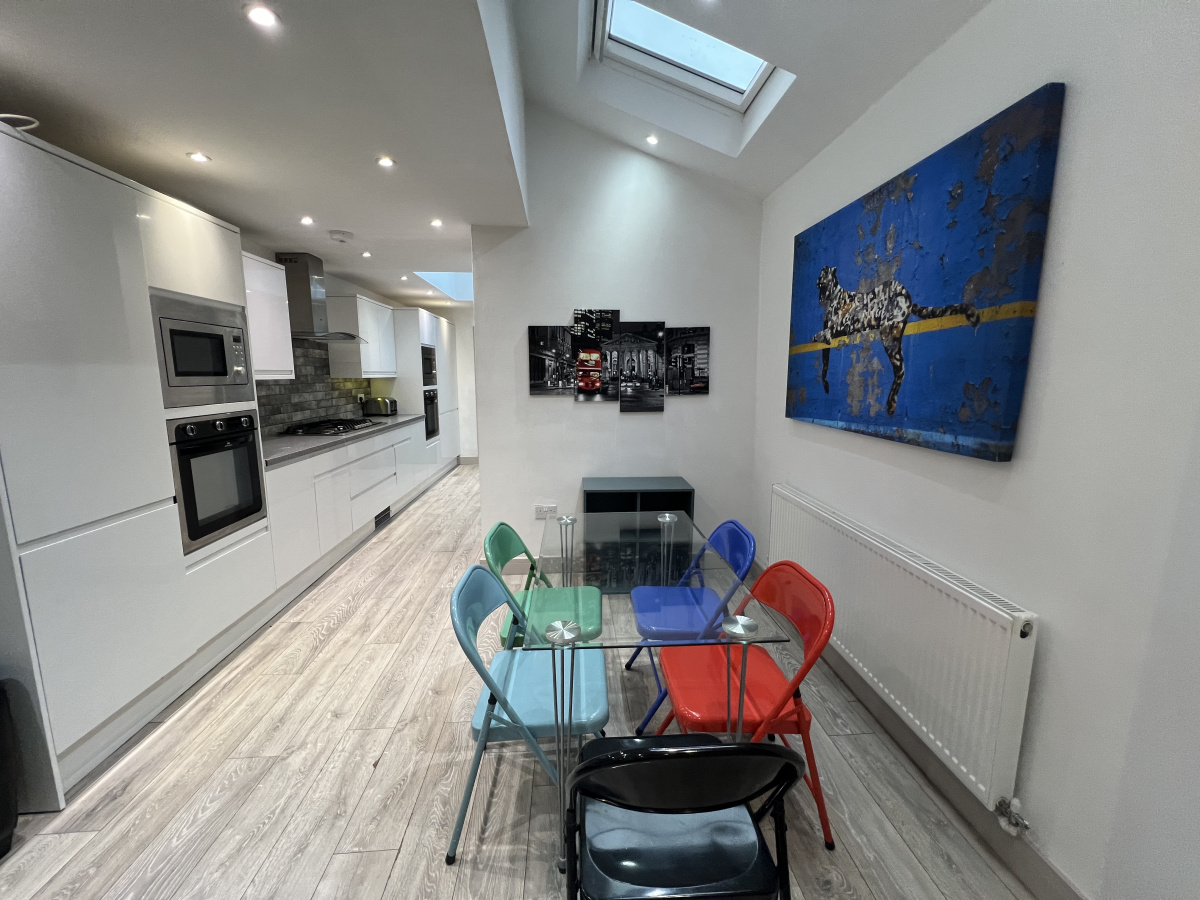 287 Dawlish Road Image 3