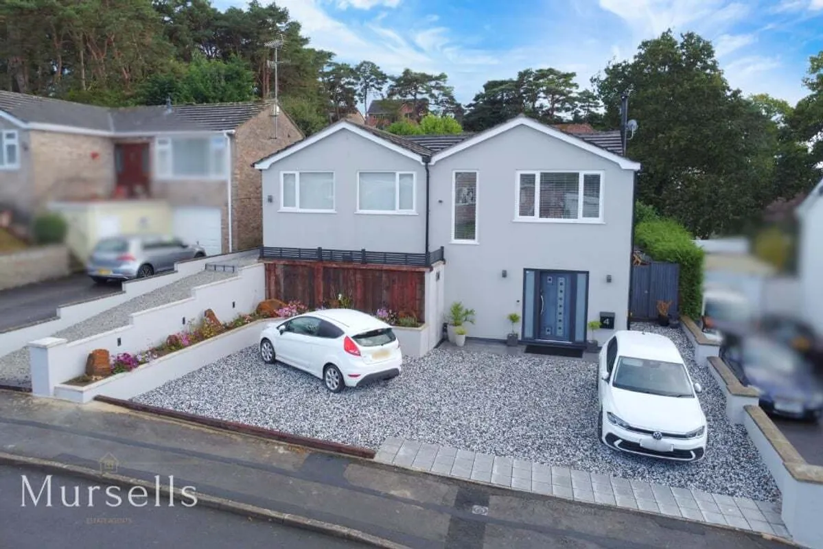 Viewside Close, Corfe Mullen, Wimborne, BH21