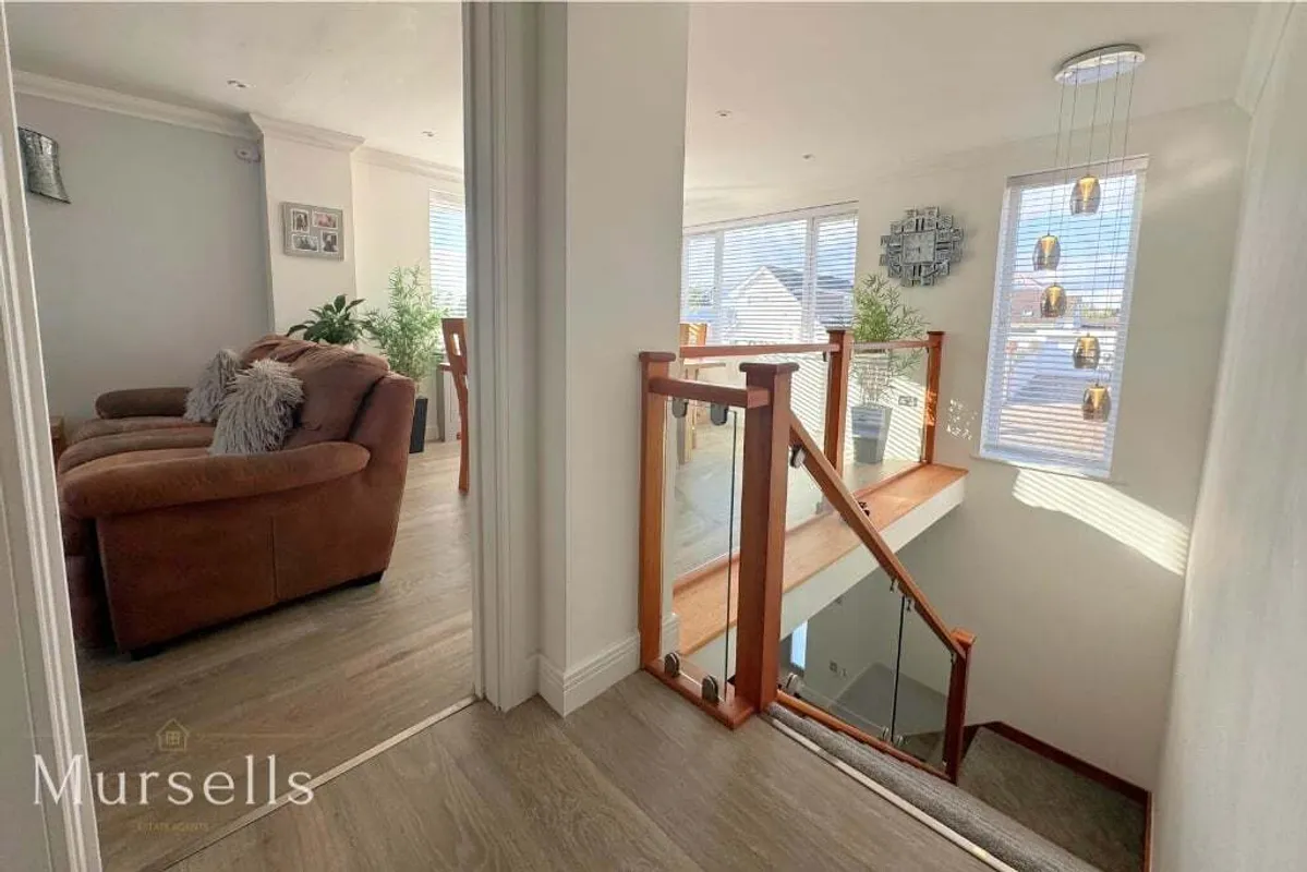 Viewside Close, Corfe Mullen, Wimborne, BH21