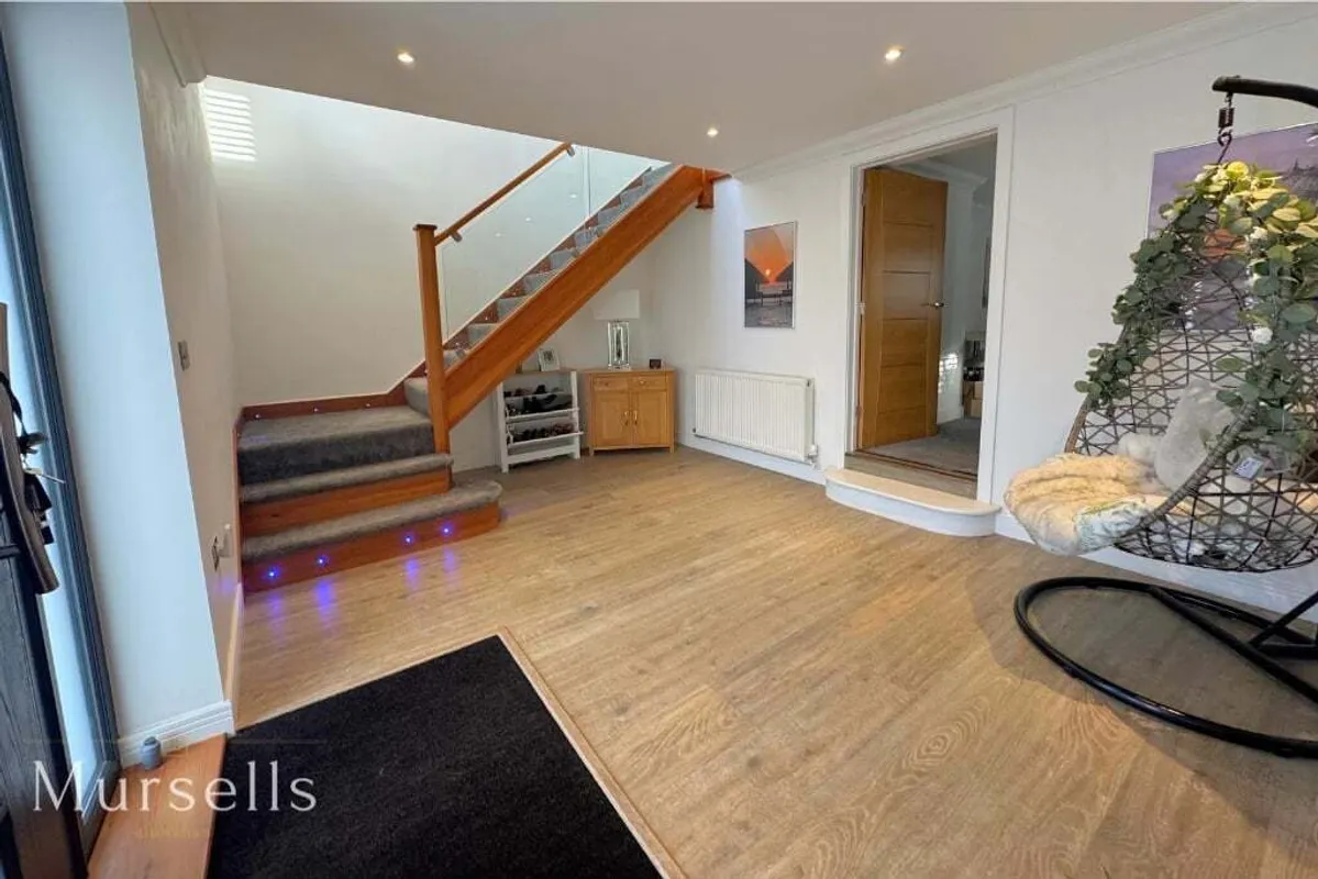 Viewside Close, Corfe Mullen, Wimborne, BH21