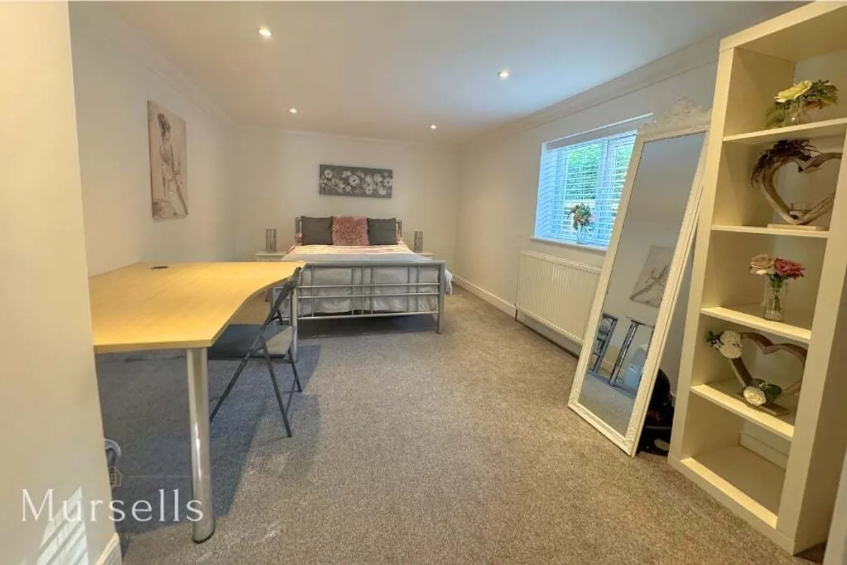 Viewside Close, Corfe Mullen, Wimborne, BH21
