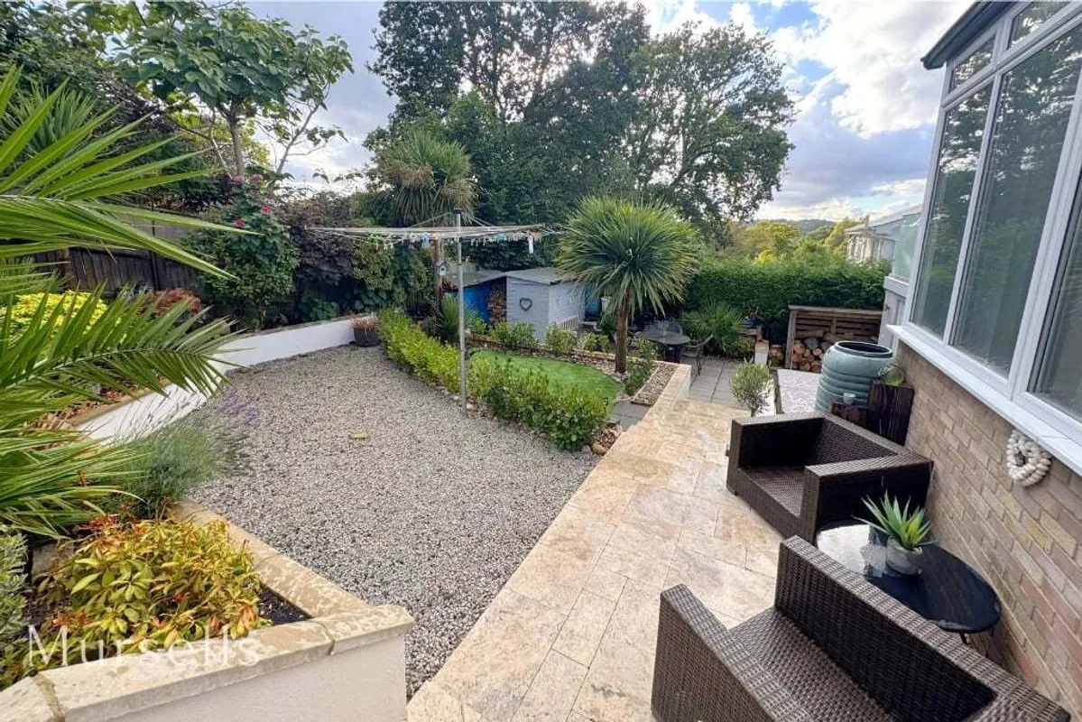 Viewside Close, Corfe Mullen, Wimborne, BH21