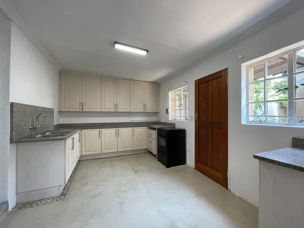 South Africa, North West, Meerhof, Deneys Reitz Road, 9