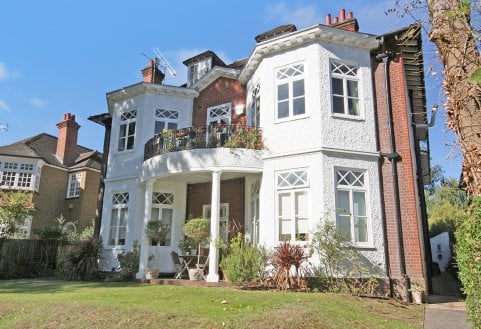 Queens Road, Richmond Hill
