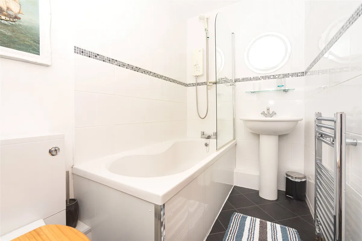 Clynnogfawr, Caernarfon, Gwynedd, LL54
