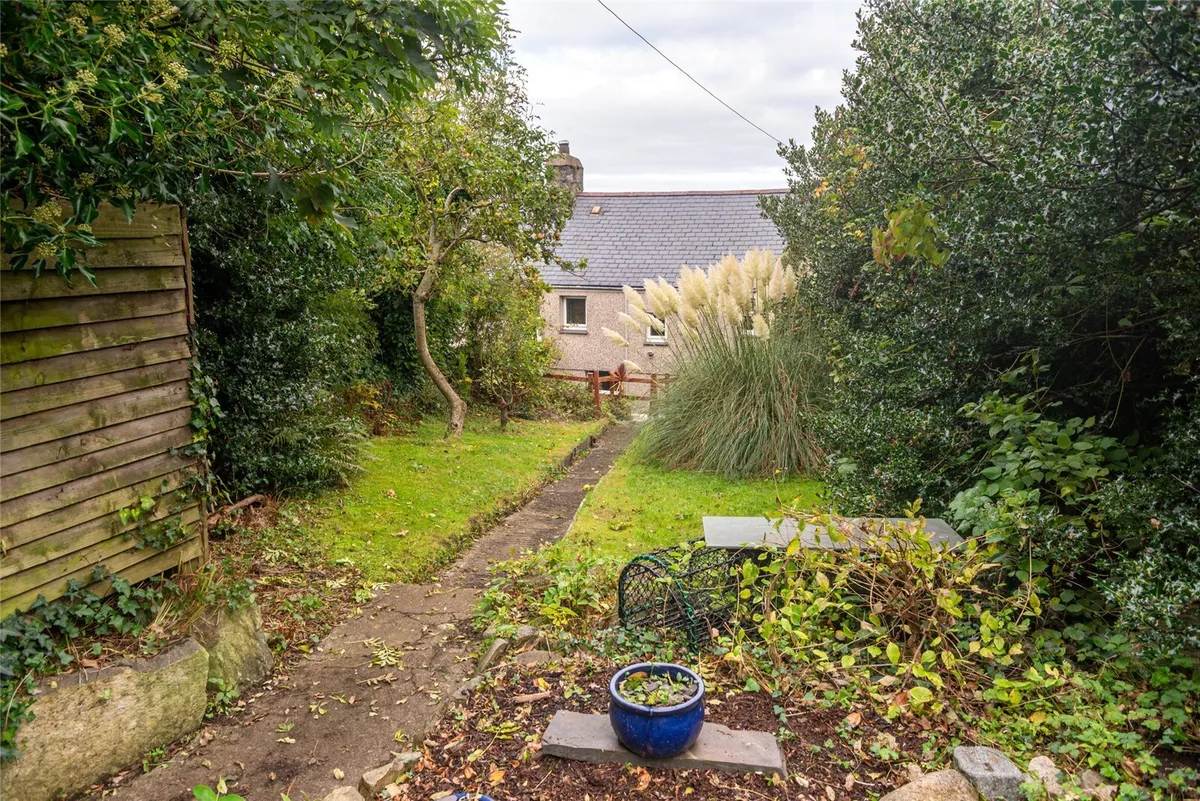 Clynnogfawr, Caernarfon, Gwynedd, LL54