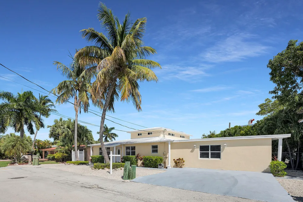 1220 122nd Street Ocean, Marathon, FL 33050