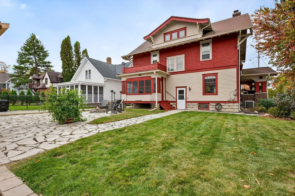 228 N Union St, Appleton, WI 54911