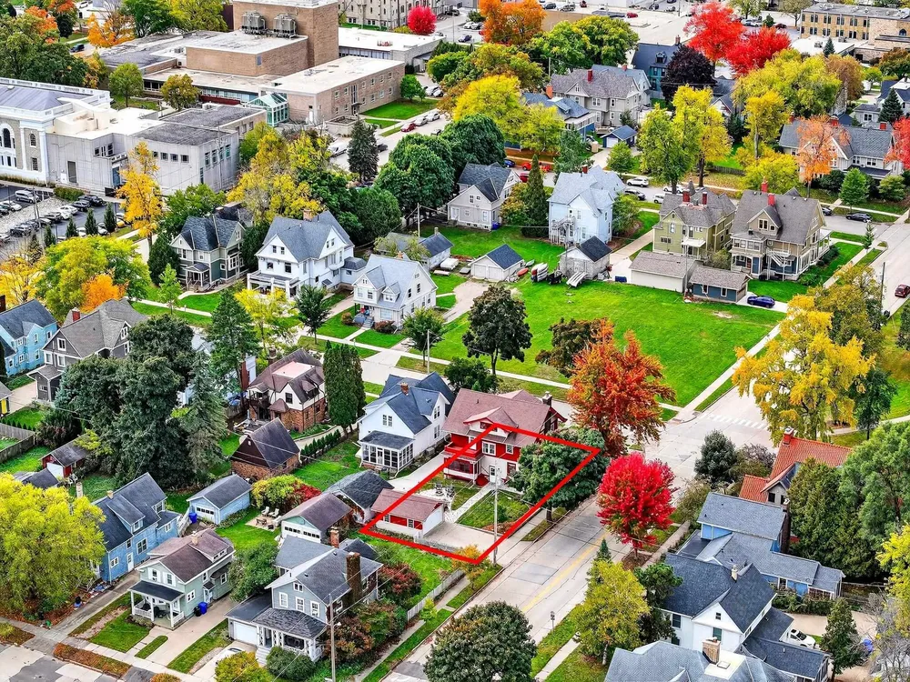 228 N Union St, Appleton, WI 54911
