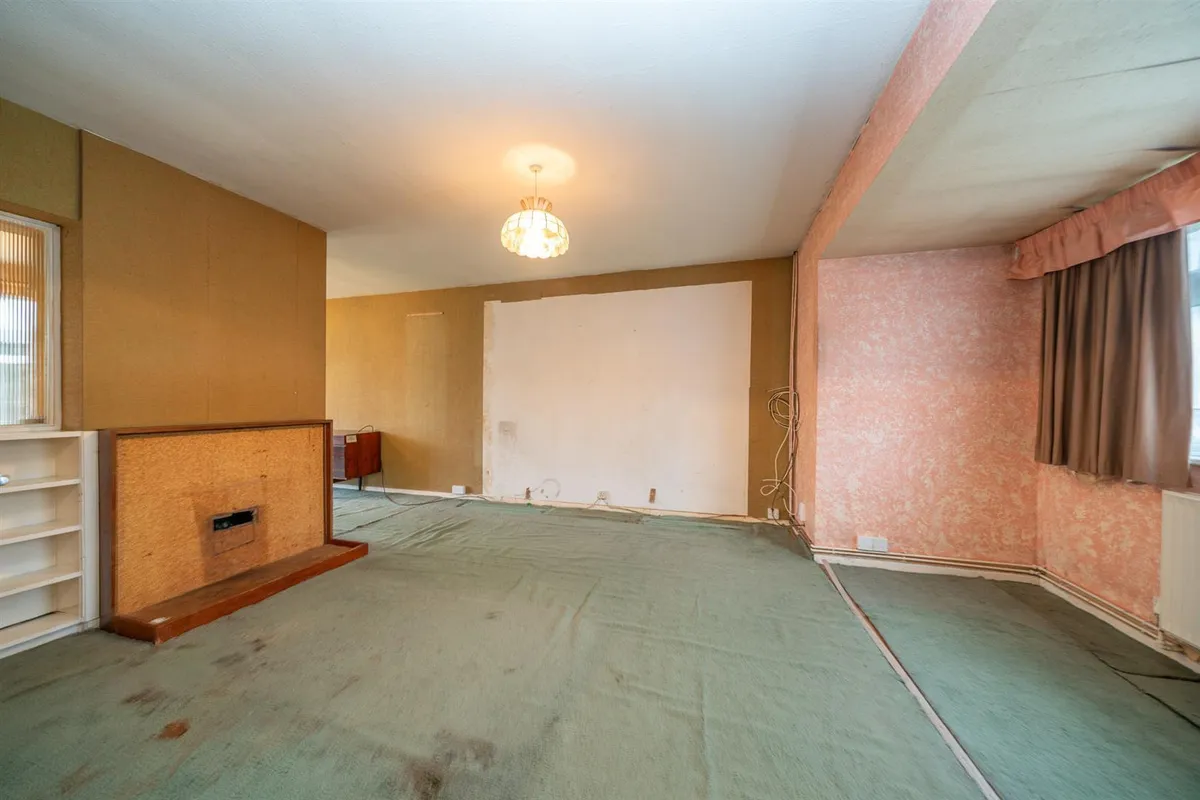 The Horseshoe, Leverstock Green, Hertfordshire, HP3 8QU