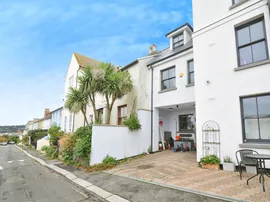 St. Marys Terrace, Hastings thumb 2