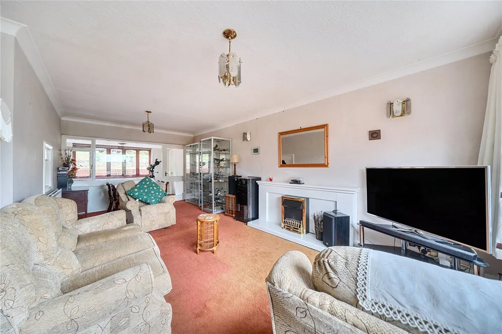 Property carousel item 13