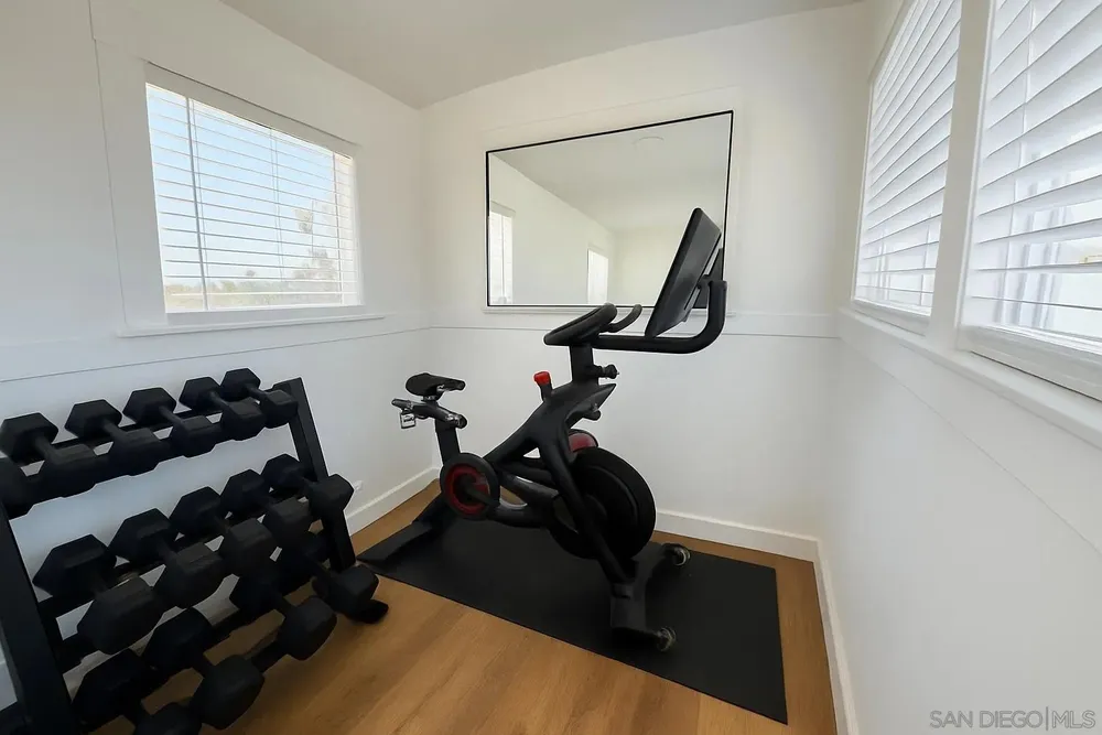 768 17th St, San Diego, CA 92101