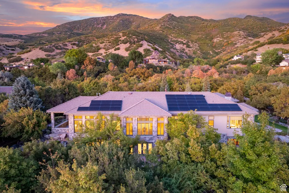 5210 Skyline Pkwy, Ogden, UT 84403