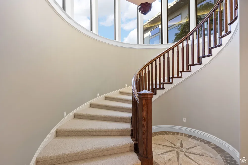 5210 Skyline Pkwy, Ogden, UT 84403