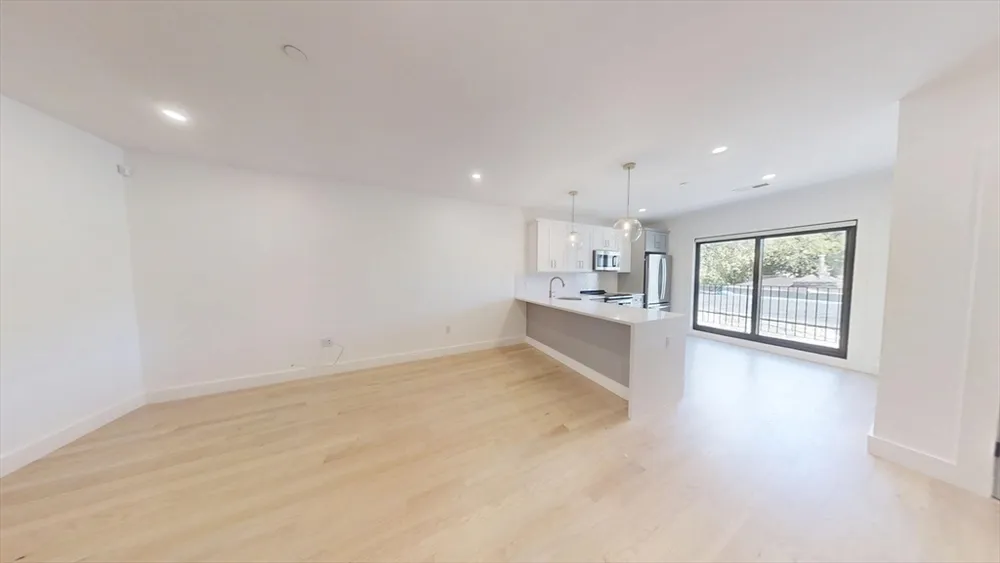 52 Withington St, Boston, MA 02124