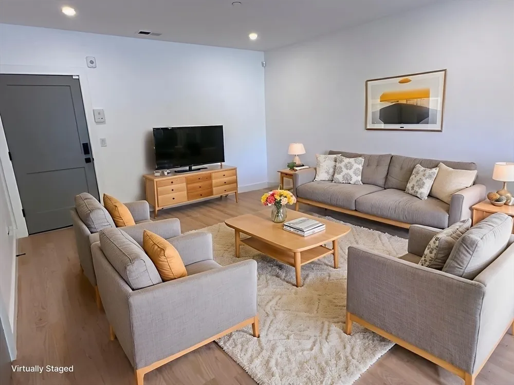 52 Withington St, Boston, MA 02124