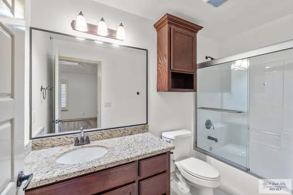 1200 E Pineridge Ave, McAllen, TX 78503