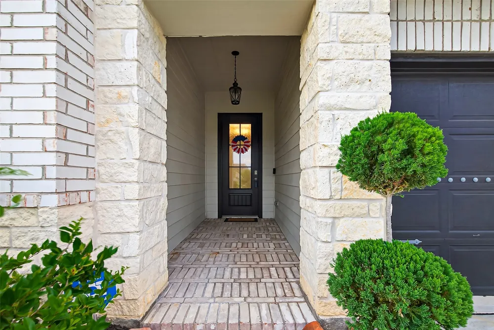 31634 Rosebud Valley Ln, Hockley, TX 77447