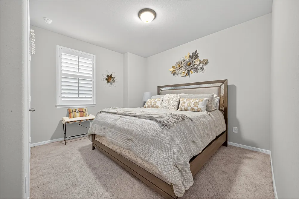 31634 Rosebud Valley Ln, Hockley, TX 77447