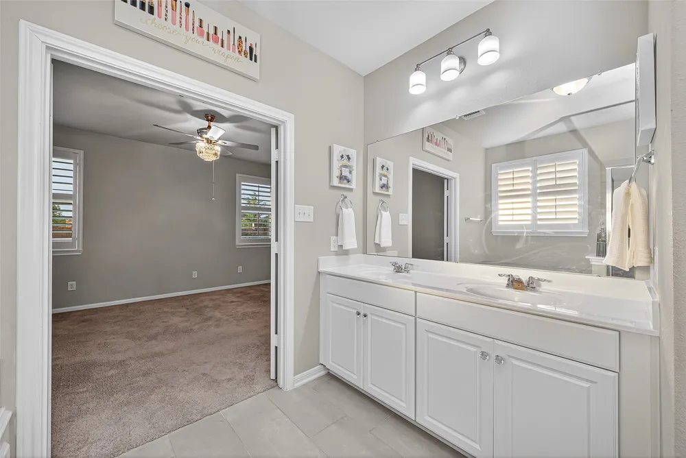 31634 Rosebud Valley Ln, Hockley, TX 77447