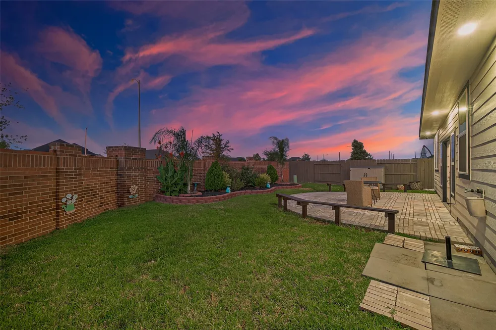 31634 Rosebud Valley Ln, Hockley, TX 77447