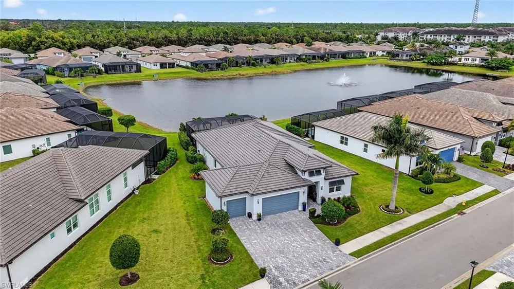 3671 Sapphire Cove Cir, Naples, FL 34114
