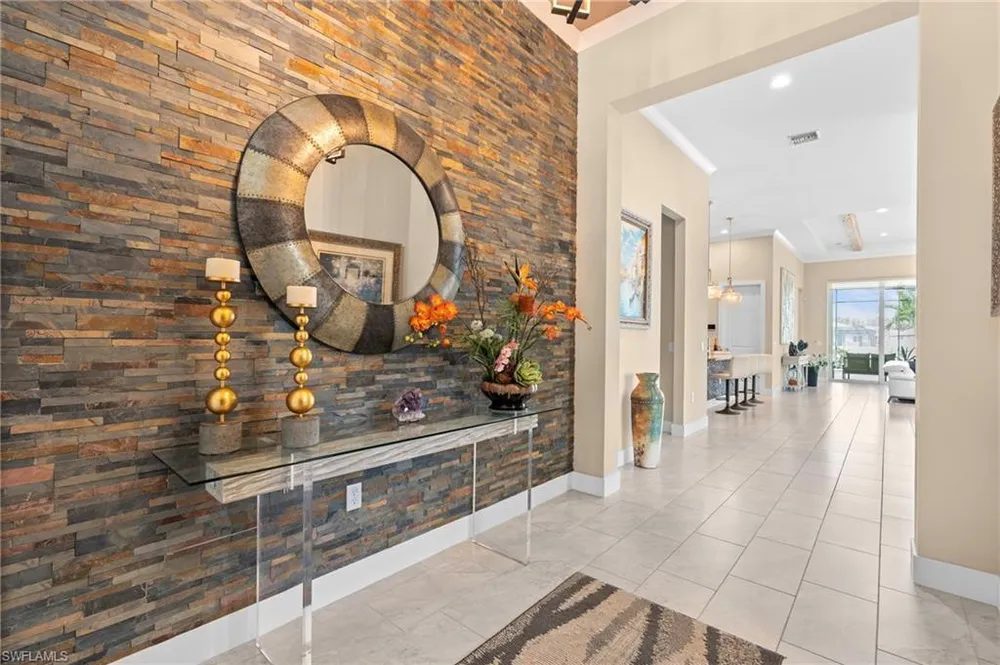 3671 Sapphire Cove Cir, Naples, FL 34114