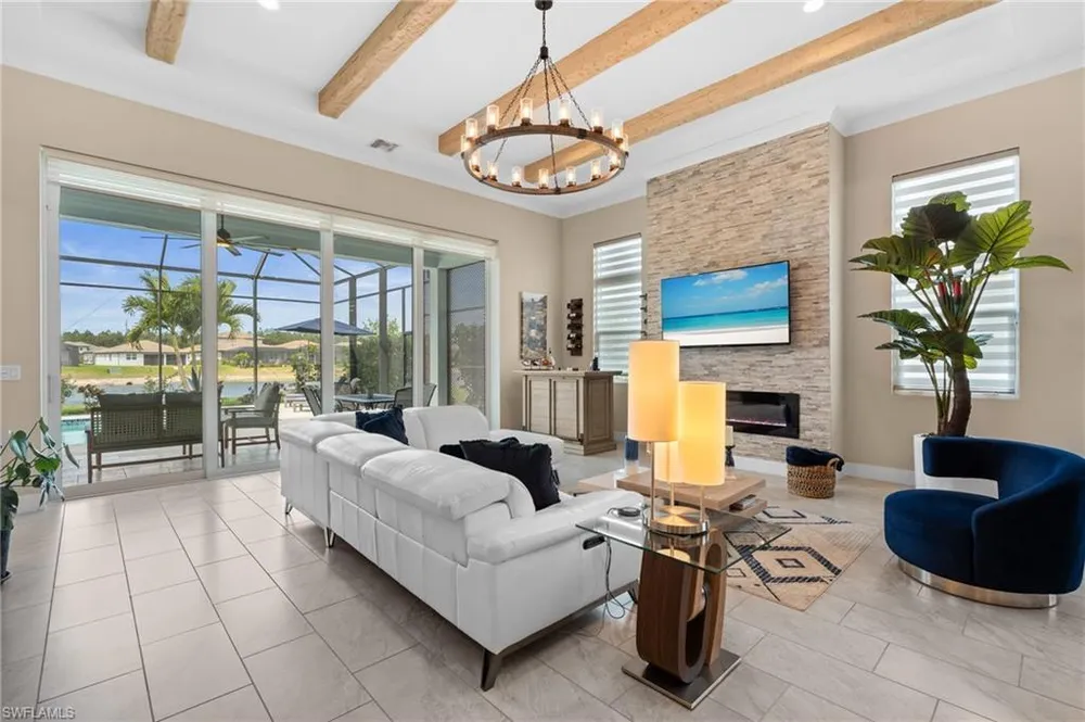 3671 Sapphire Cove Cir, Naples, FL 34114