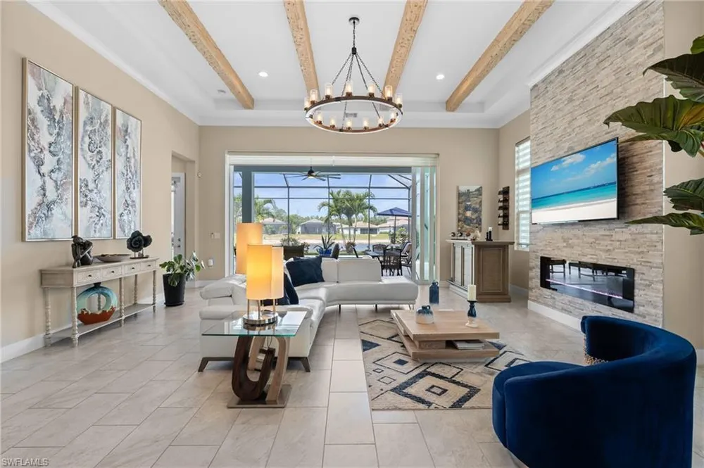 3671 Sapphire Cove Cir, Naples, FL 34114