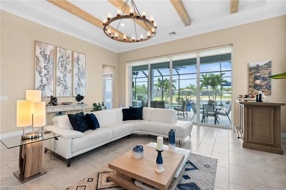 3671 Sapphire Cove Cir, Naples, FL 34114