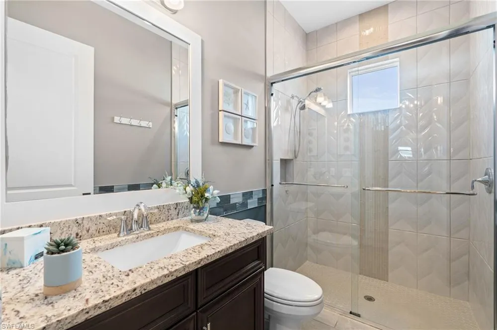 3671 Sapphire Cove Cir, Naples, FL 34114