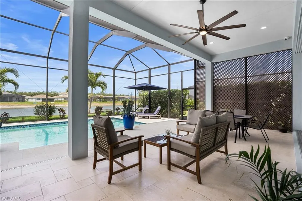 3671 Sapphire Cove Cir, Naples, FL 34114