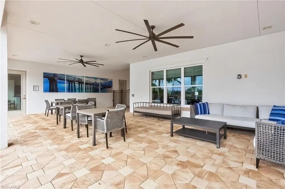3671 Sapphire Cove Cir, Naples, FL 34114