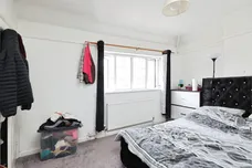 Ross Crescent, Watford