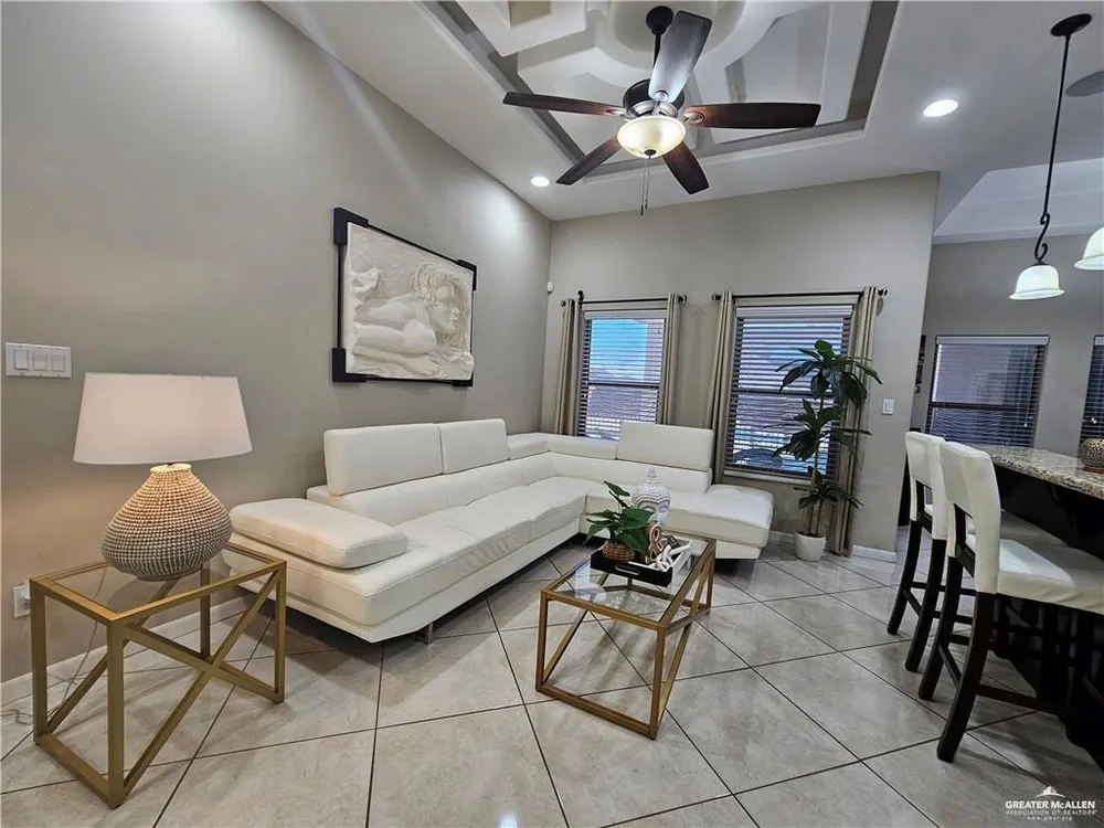 2320 Radiant Ln, Edinburg, TX 78542