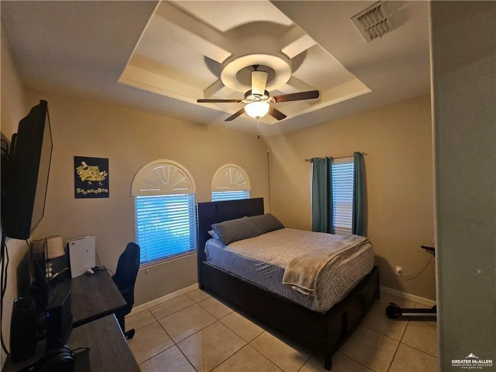 2320 Radiant Ln, Edinburg, TX 78542