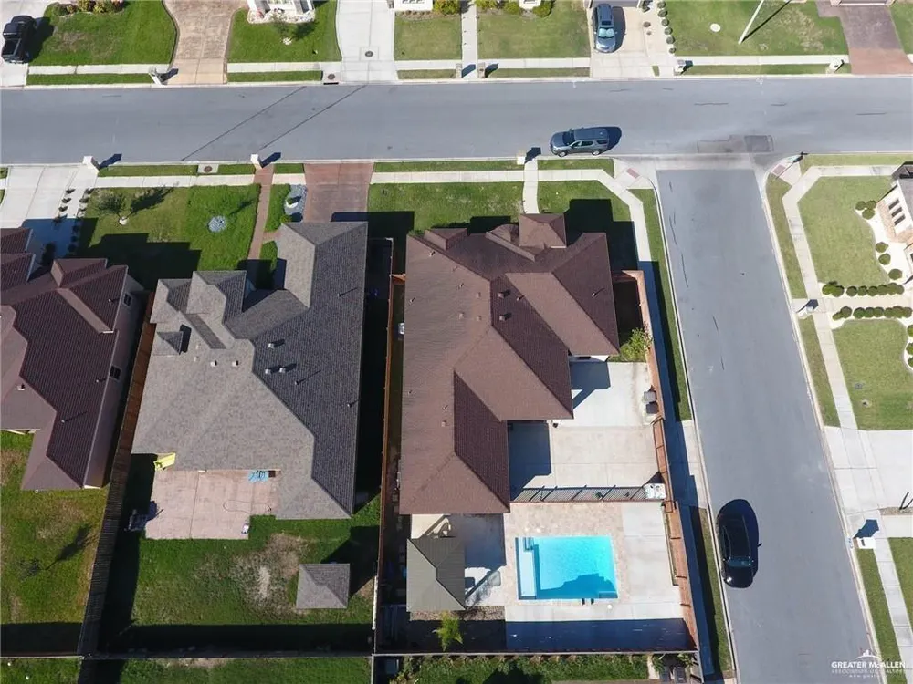 2320 Radiant Ln, Edinburg, TX 78542