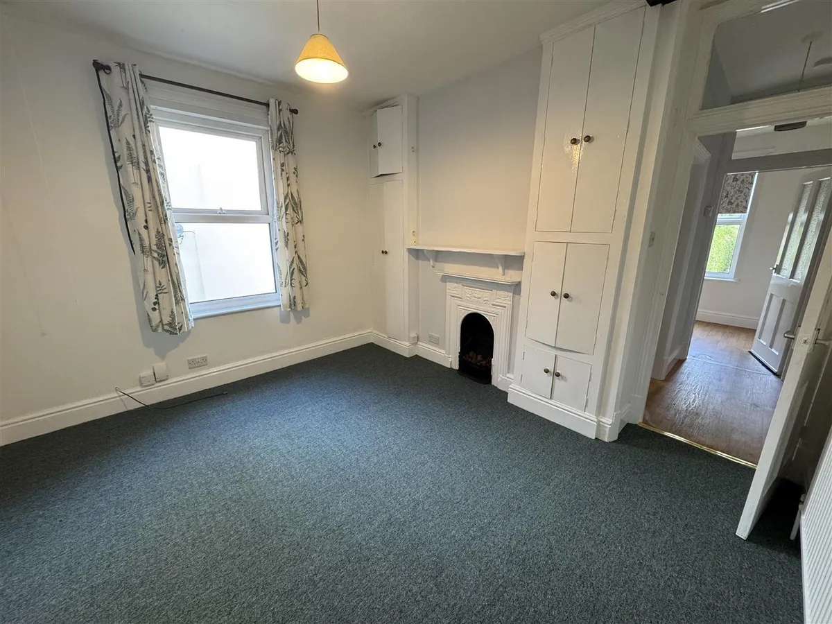 1 The Crescent, Melton Mowbray