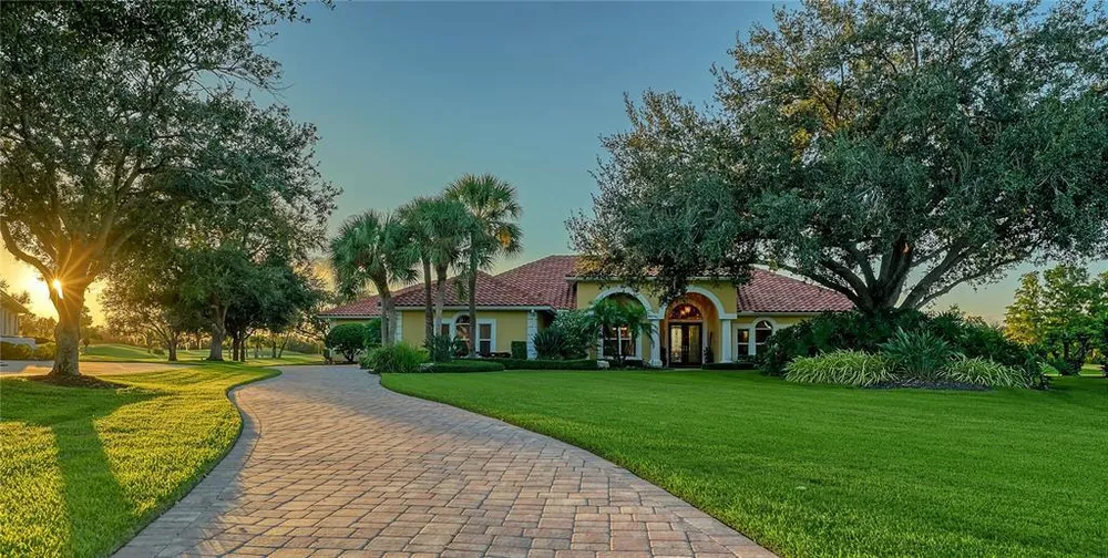 8250 Hugh Alison Pl, Sarasota, FL 34240