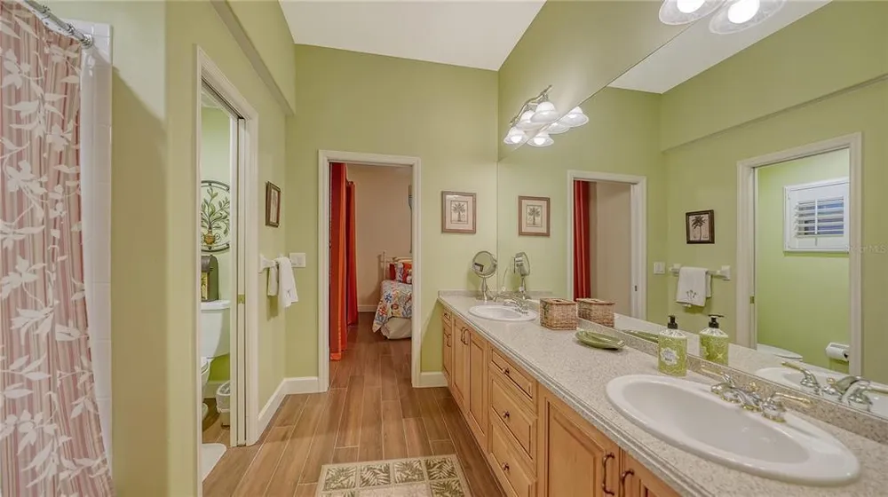 8250 Hugh Alison Pl, Sarasota, FL 34240