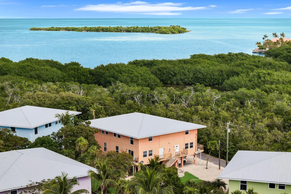 111 Stirrup Key Woods Rd, Marathon, FL 33050