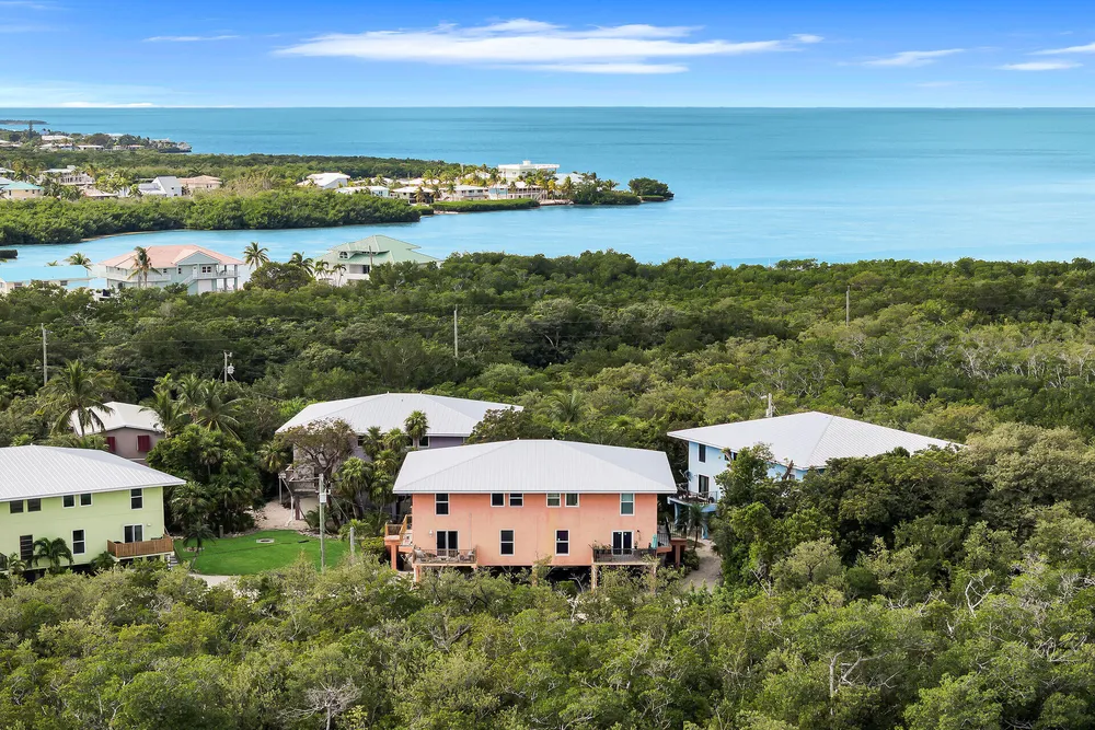 111 Stirrup Key Woods Rd, Marathon, FL 33050